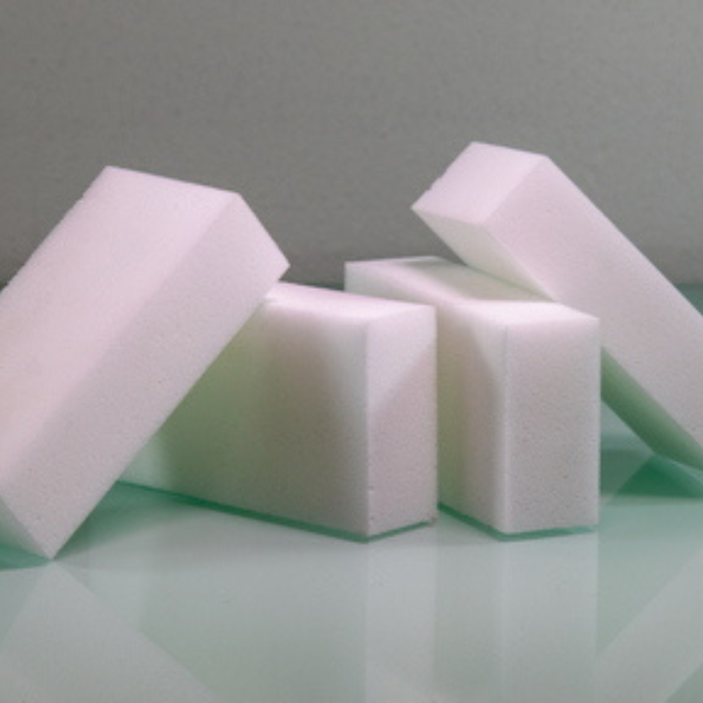 Gomma Magica Clean & Wipe: Il Tuo Alleato Contro le Macchie Ostinate